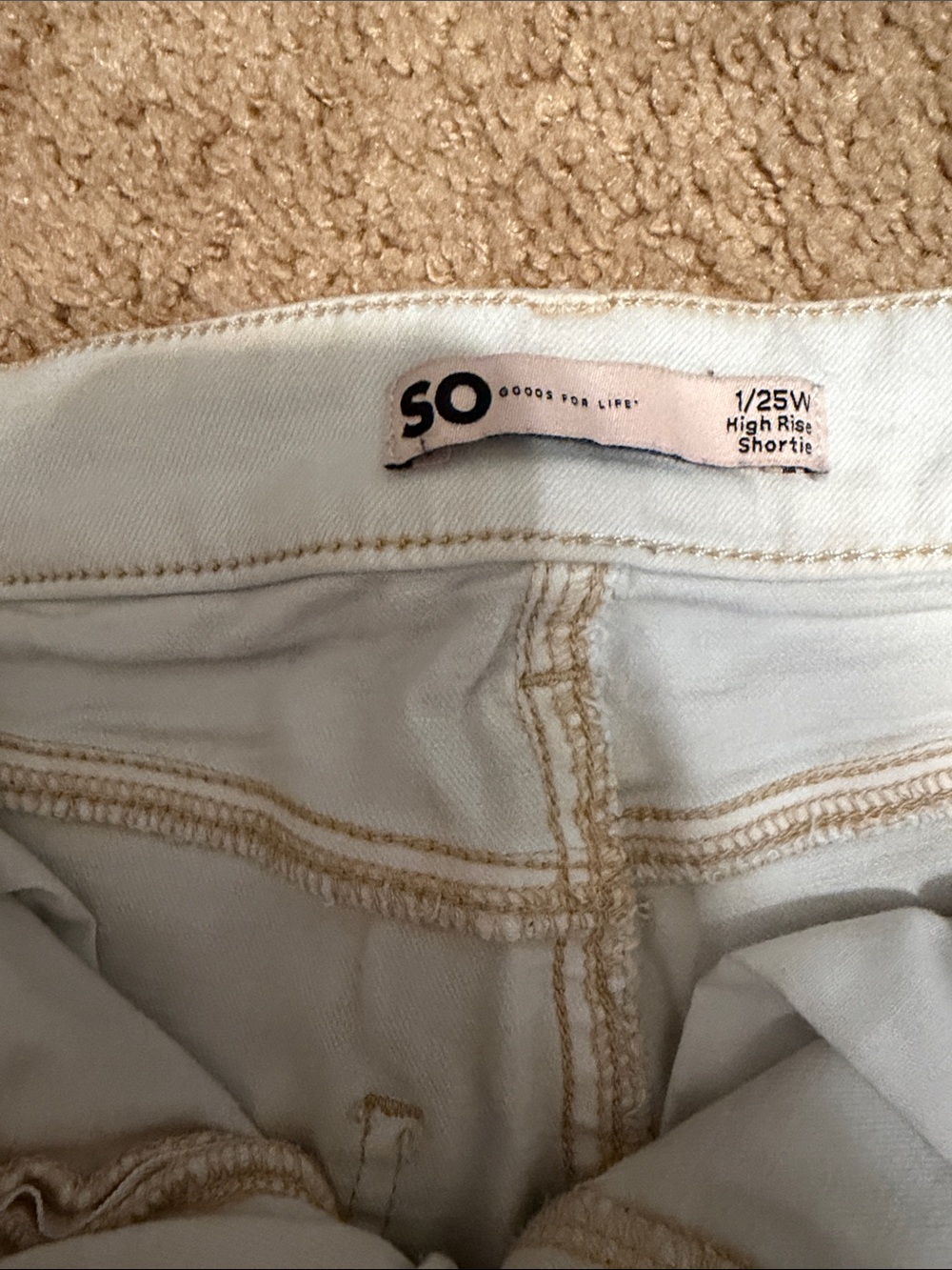 SO High-Rise Shortie Jeans in Pale Blue with Tan Stitching